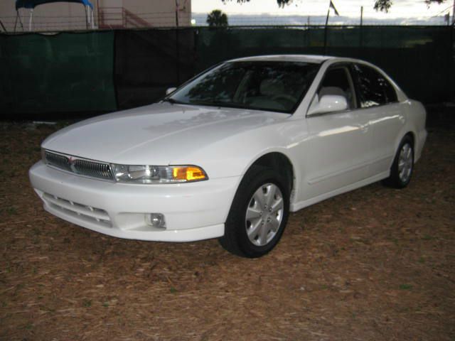 Mitsubishi Galant 2000 photo 3