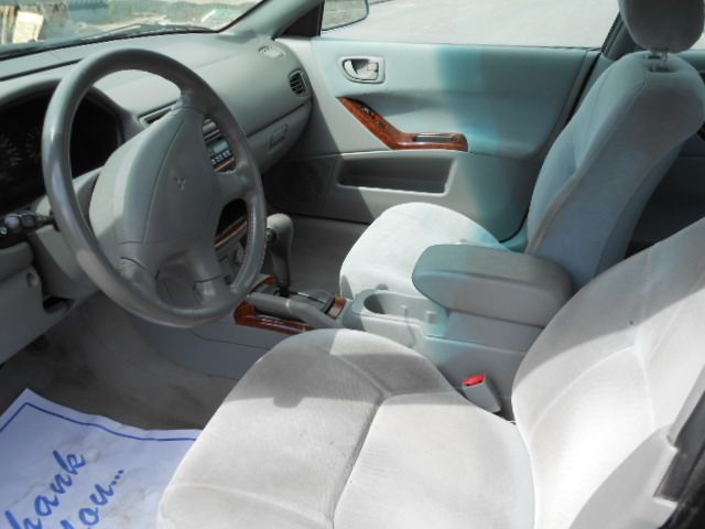 Mitsubishi Galant 2000 photo 5