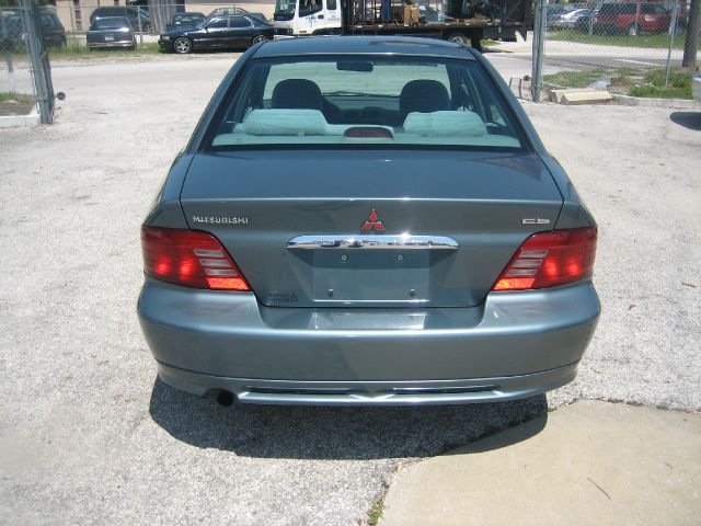 Mitsubishi Galant 2000 photo 4