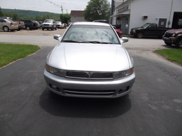 Mitsubishi Galant 2001 photo 4