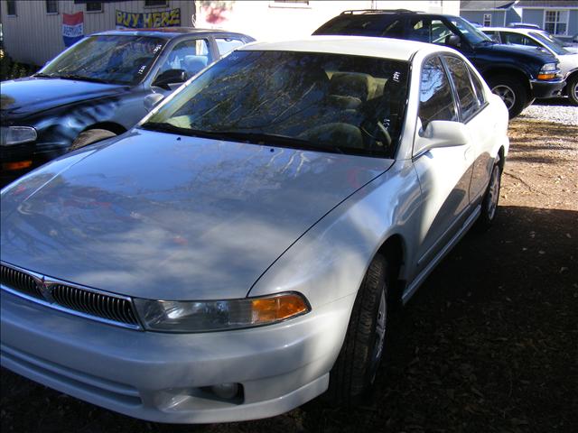 Mitsubishi Galant 2001 photo 1