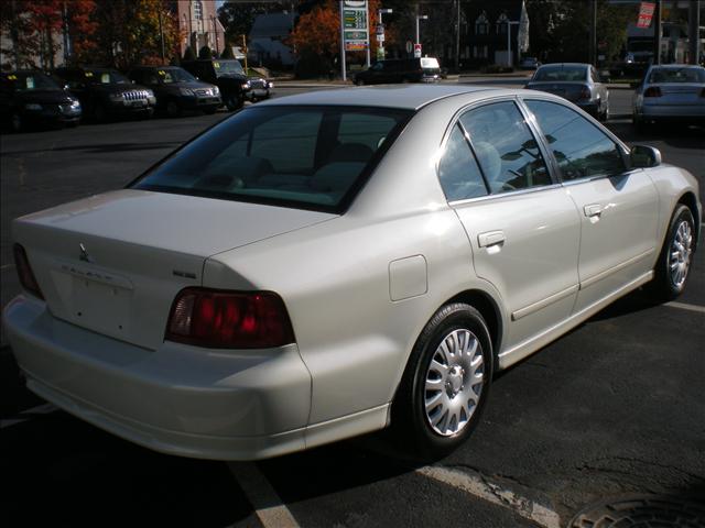 Mitsubishi Galant 2001 photo 3