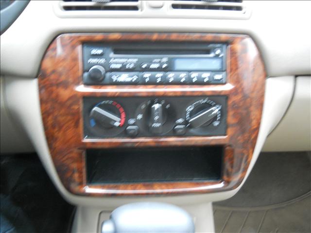 Mitsubishi Galant 2001 photo 5