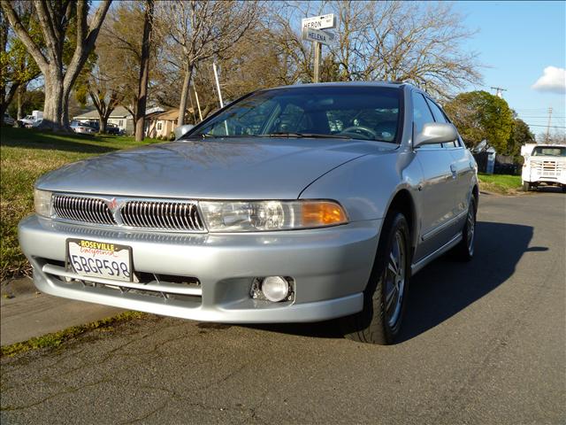 Mitsubishi Galant 2001 photo 1