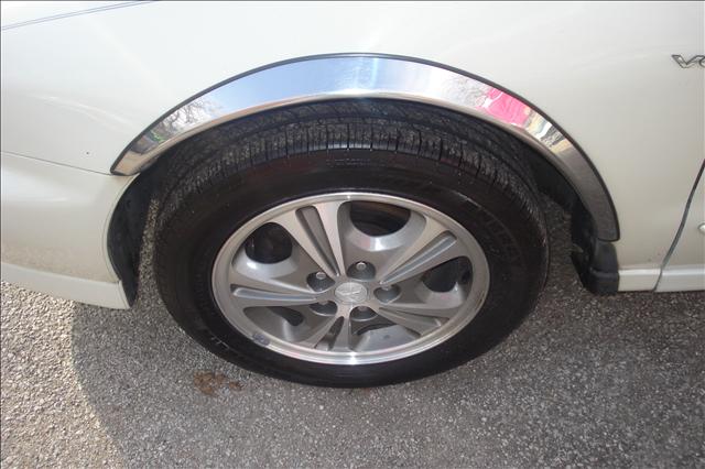 Mitsubishi Galant 2001 photo 3