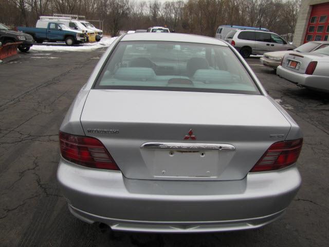 Mitsubishi Galant 2001 photo 3