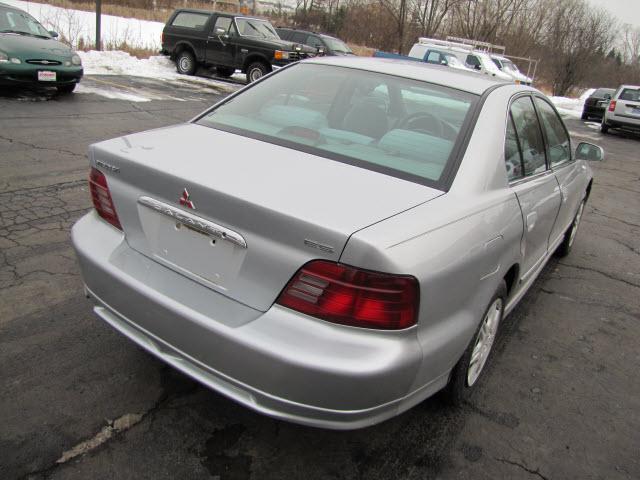 Mitsubishi Galant 2001 photo 4