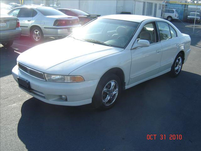 Mitsubishi Galant 2001 photo 1