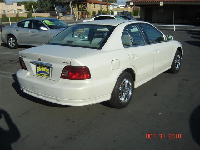 Mitsubishi Galant 2001 photo 3