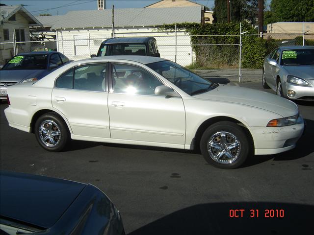 Mitsubishi Galant 2001 photo 4