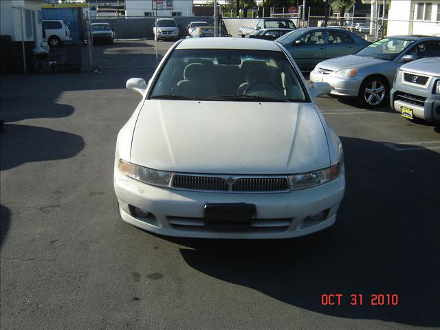 Mitsubishi Galant 2001 photo 5
