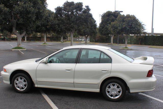 Mitsubishi Galant 2001 photo 3