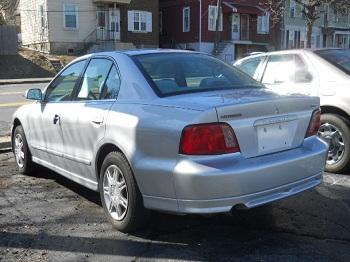 Mitsubishi Galant 2002 photo 3