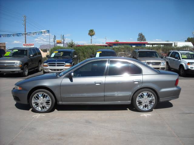 Mitsubishi Galant 2002 photo 1