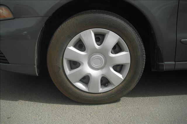 Mitsubishi Galant 2002 photo 1