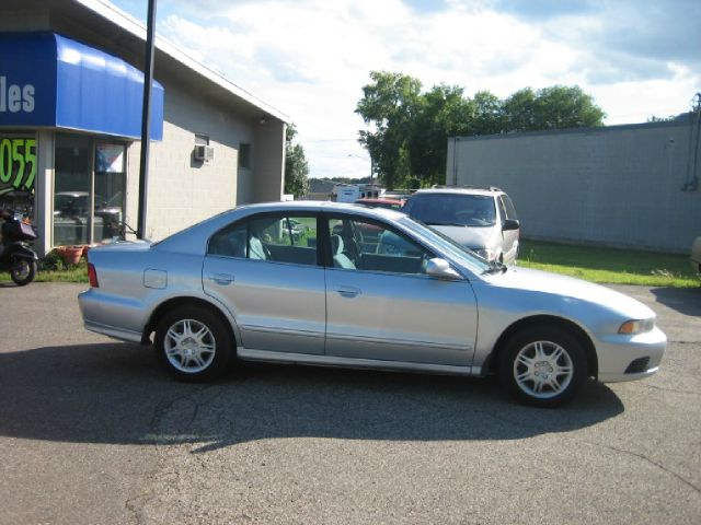 Mitsubishi Galant 2002 photo 0