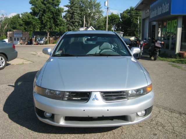 Mitsubishi Galant 2002 photo 1