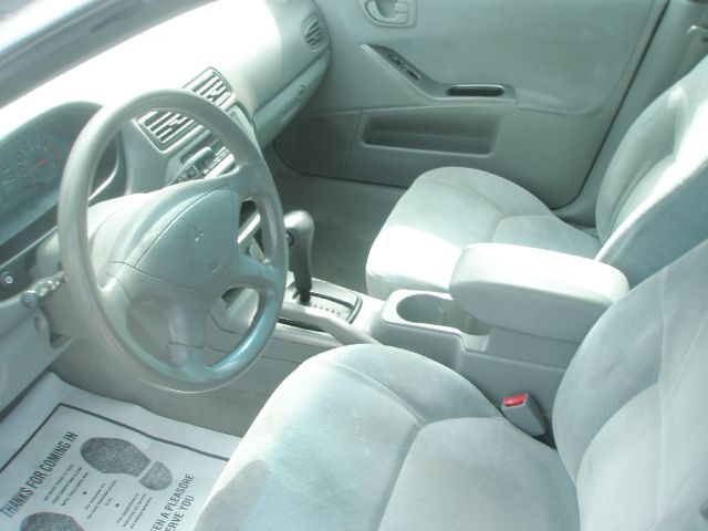 Mitsubishi Galant 2002 photo 0