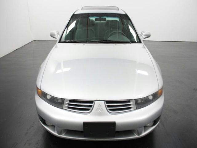 Mitsubishi Galant 2002 photo 2