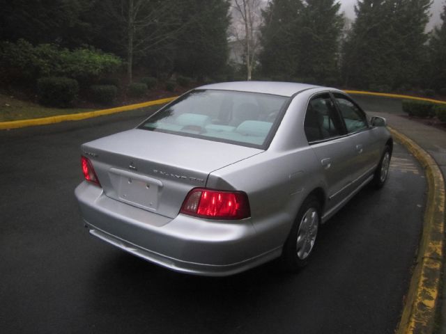 Mitsubishi Galant 2002 photo 3