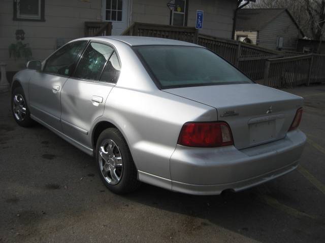 Mitsubishi Galant 2002 photo 3