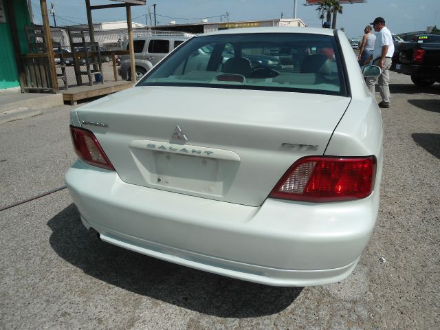 Mitsubishi Galant 4-door LT 1LT Sedan