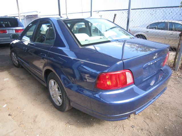 Mitsubishi Galant 2002 photo 2