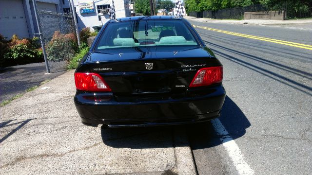 Mitsubishi Galant 2002 photo 3