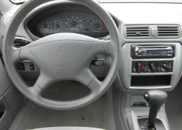 Mitsubishi Galant 2002 photo 0