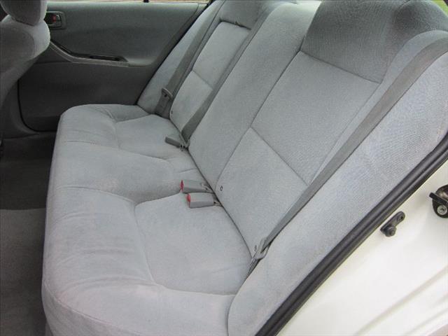 Mitsubishi Galant 2002 photo 1
