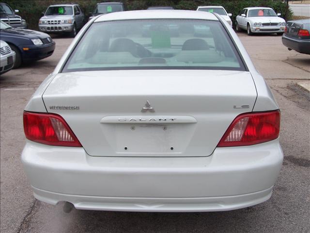 Mitsubishi Galant 2002 photo 3