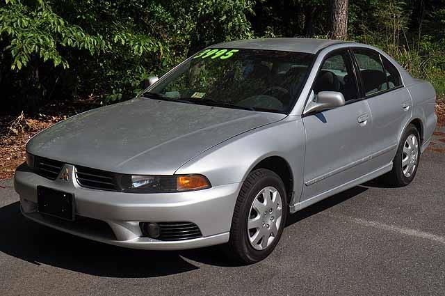 Mitsubishi Galant 2003 photo 2