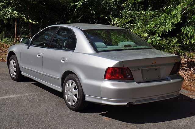 Mitsubishi Galant 2003 photo 3