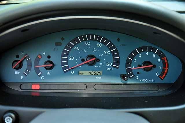 Mitsubishi Galant 2003 photo 6