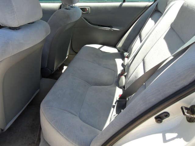 Mitsubishi Galant 2003 photo 1