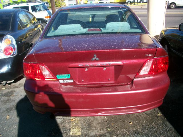 Mitsubishi Galant 2003 photo 2