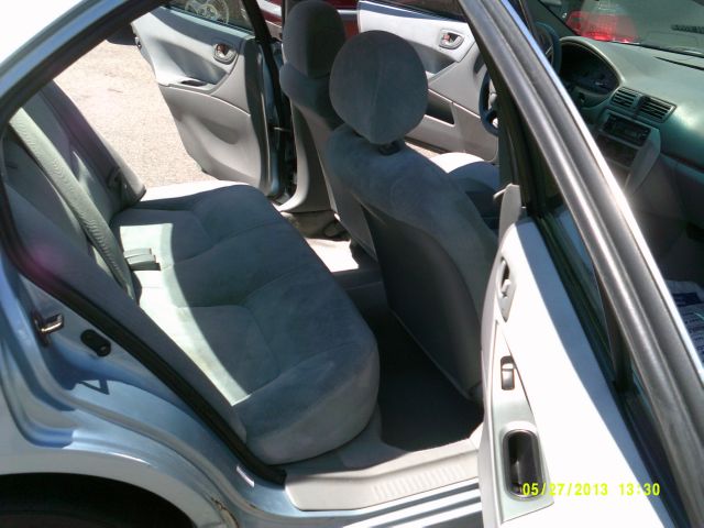 Mitsubishi Galant 2003 photo 1