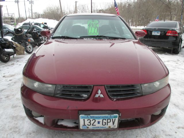 Mitsubishi Galant 2003 photo 1