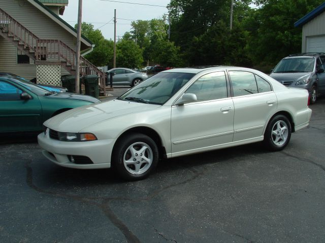 Mitsubishi Galant 2003 photo 1