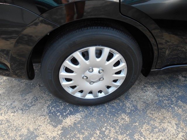 Mitsubishi Galant 2004 photo 0