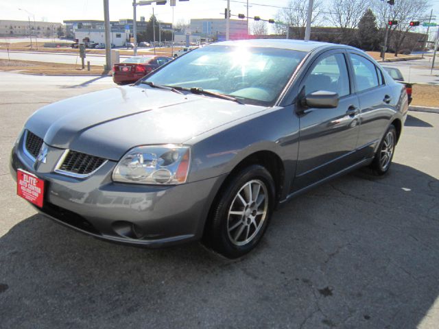 Mitsubishi Galant 2004 photo 3