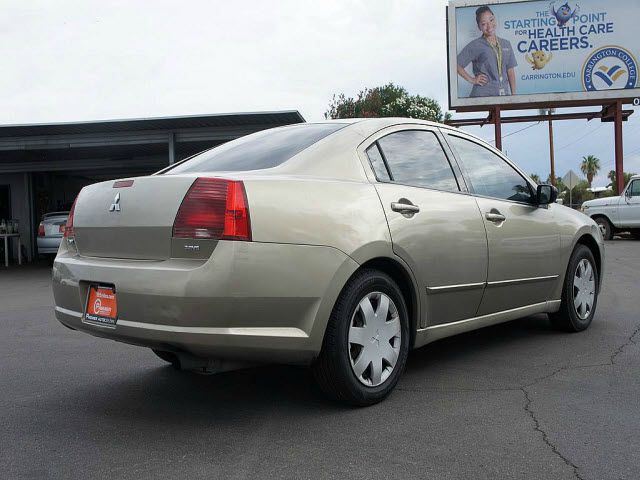 Mitsubishi Galant Touring W/nav.sys Sedan