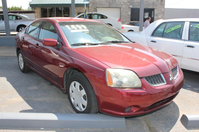 Mitsubishi Galant 2004 photo 0