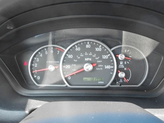 Mitsubishi Galant LW2 Sedan