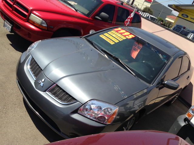 Mitsubishi Galant LW2 Sedan