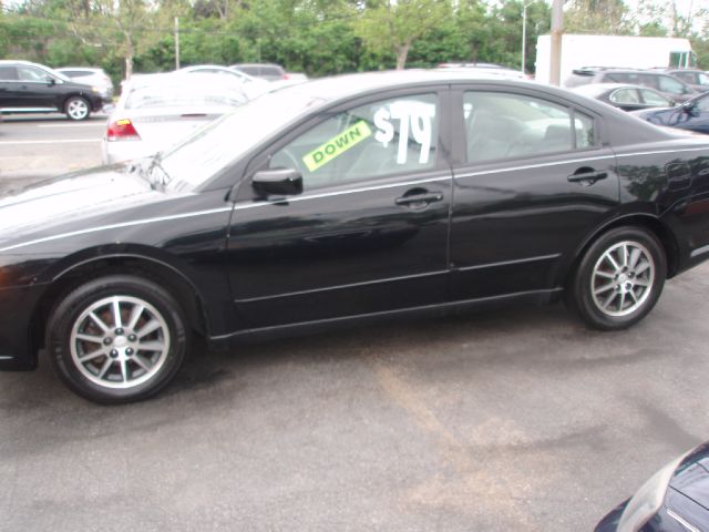 Mitsubishi Galant 2005 photo 3