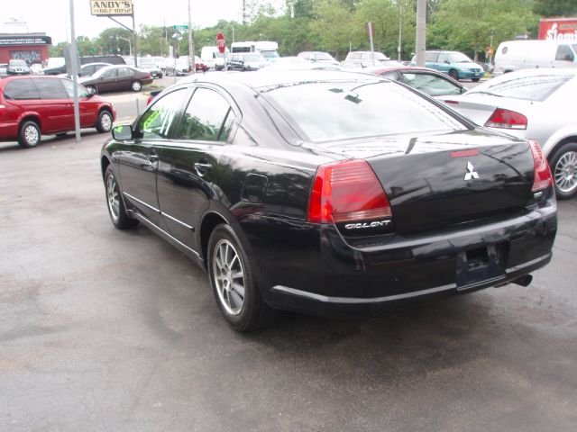 Mitsubishi Galant 2005 photo 4