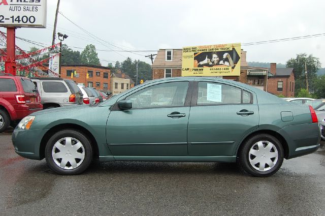 Mitsubishi Galant 2005 photo 4