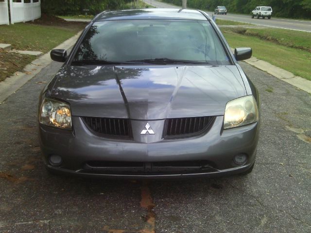 Mitsubishi Galant 2005 photo 5