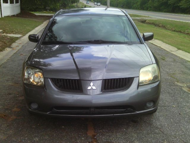 Mitsubishi Galant 2005 photo 6